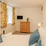 The Little Bower Ferienhaus *
